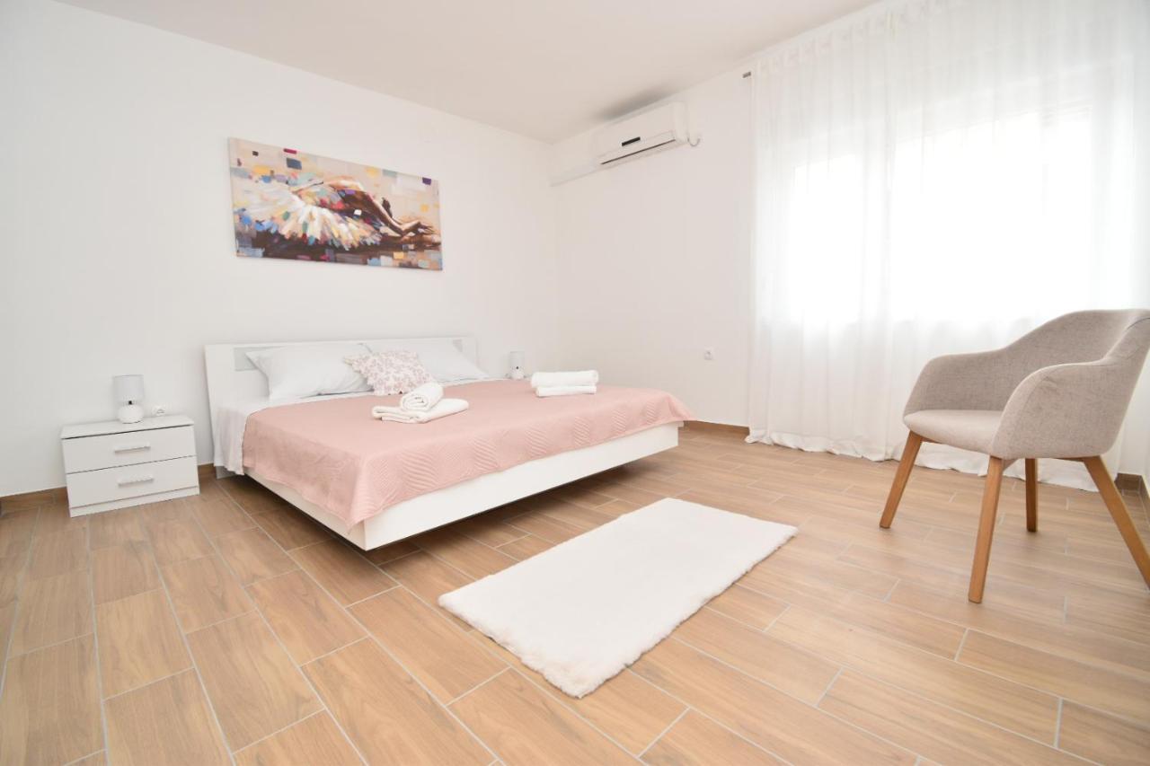 Apartments Ivan 扎达尔 外观 照片